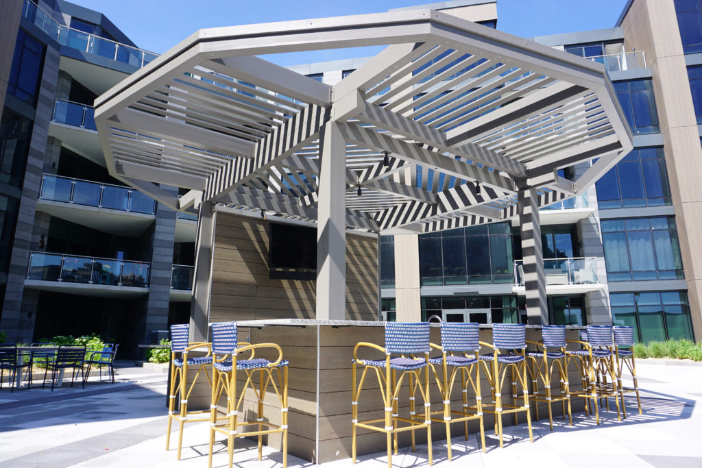 Decagon Pergola over Outdoor Bar Area at Pier Village Lofts in New Jersey